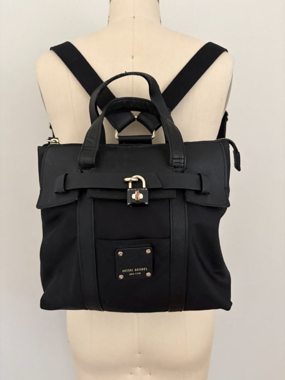 Henri Bendel Jetsetter 3-Way Convertible Backpack Crossbody Tote Travel Chic
